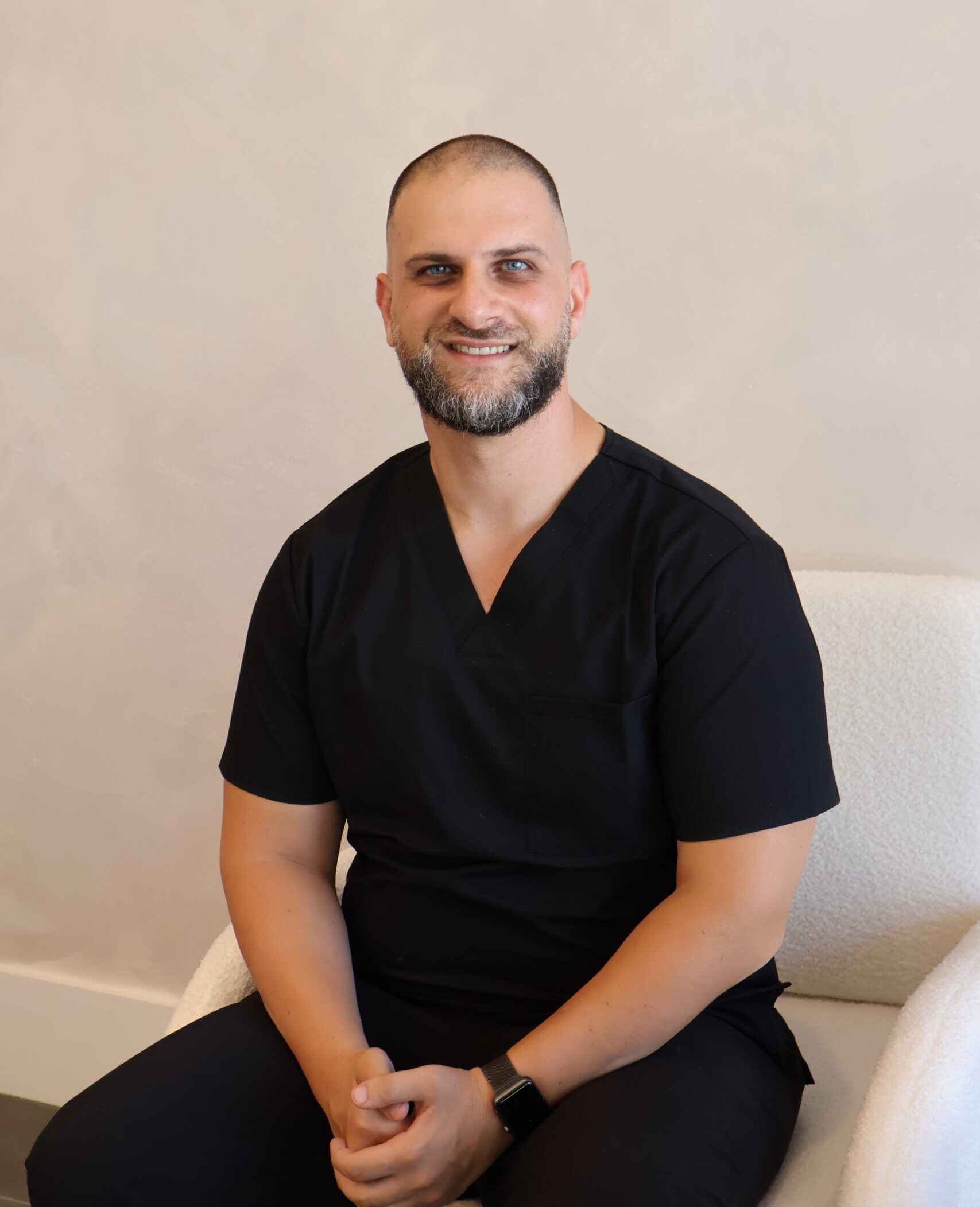 photo of head nurse of the PRP clinic